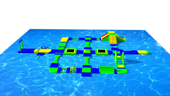 Sommer aufblasbare Wasser-Hindernisse Luftdichtes Park am See Ozean