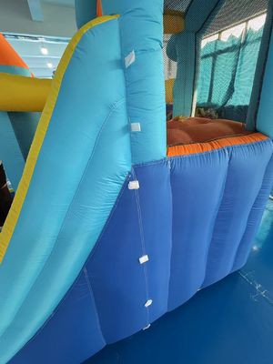 Polyester-Oxford aufblasbare blau-orangefarbene Wasserrutsche für Kinder