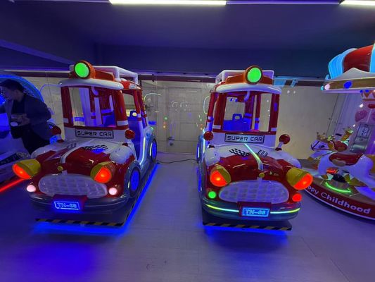 Münzbetriebene Schaukelfahrzeuge Dynamische Musik und fröhliche Lieder für Kinder