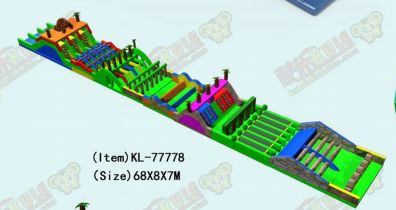 Lebhafter, dynamischer, mehrfarbiger aufblasbarer Hindernisparcours-Spielplatz